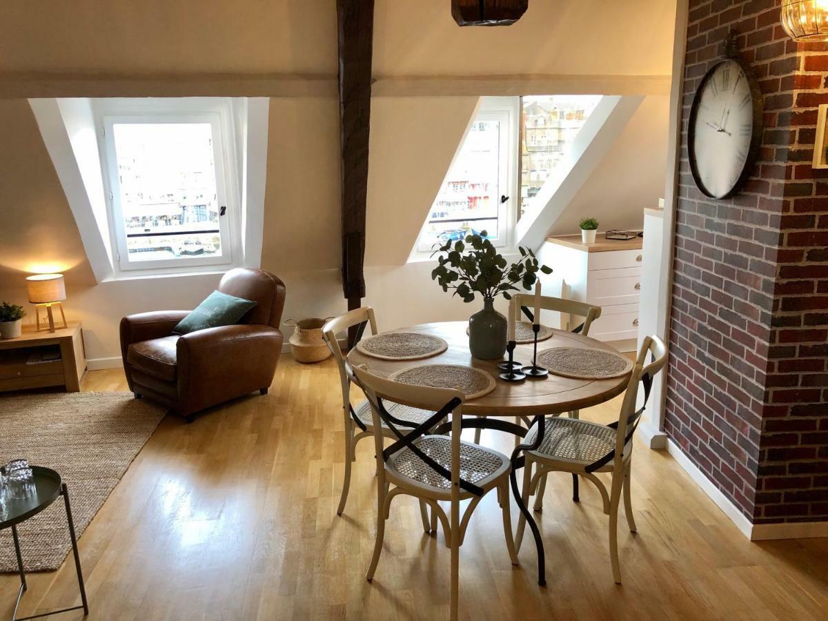 Lucarne Enchantee Honfleur Kültér fotó