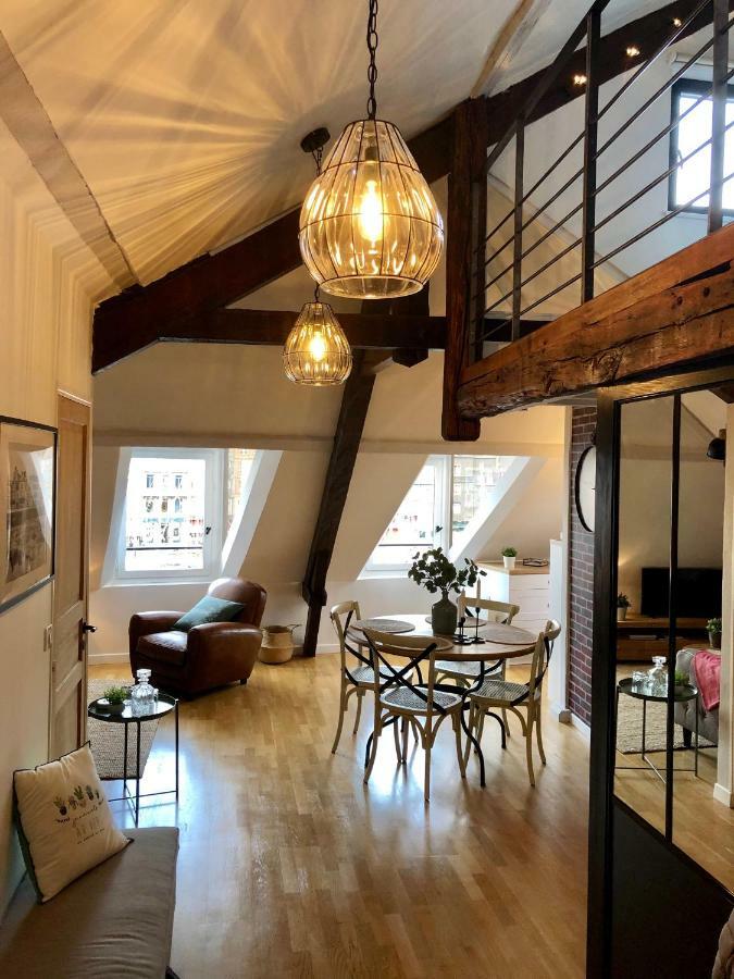 Lucarne Enchantee Honfleur Kültér fotó